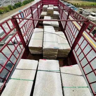 宁波 黄金麻花岗岩荔枝面，光面毛板装车完成