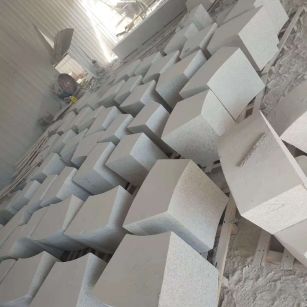 宁波 白麻花岗岩异形坐凳