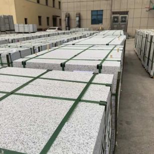 宁波 白麻花岗岩5.0公分荔枝面地铺石