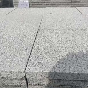 宁波 白麻花岗岩石材推荐 荔枝面地铺石