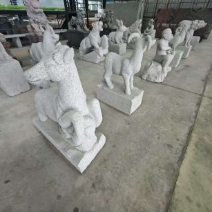 宁波 芝麻白花岗岩造型立体雕刻——十二生肖