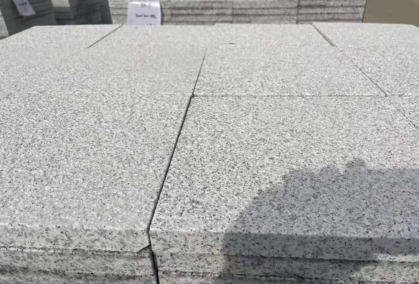 宁波 白麻花岗岩石材推荐 荔枝面地铺石