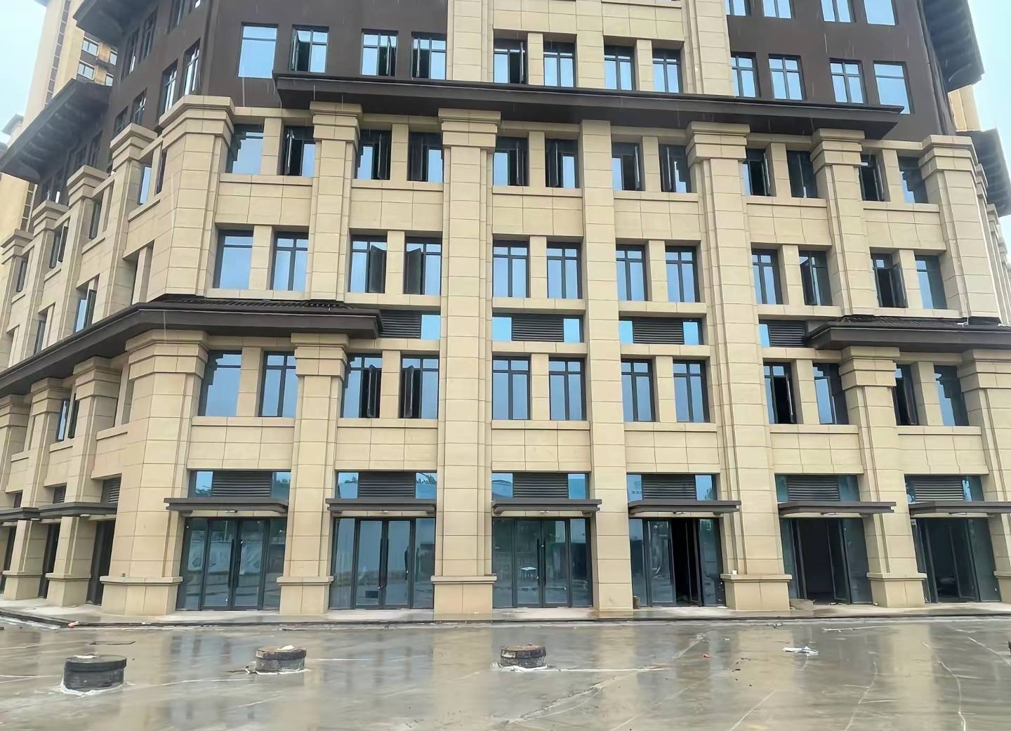 宁波 黄金麻花岗岩荔枝面小区外墙干挂