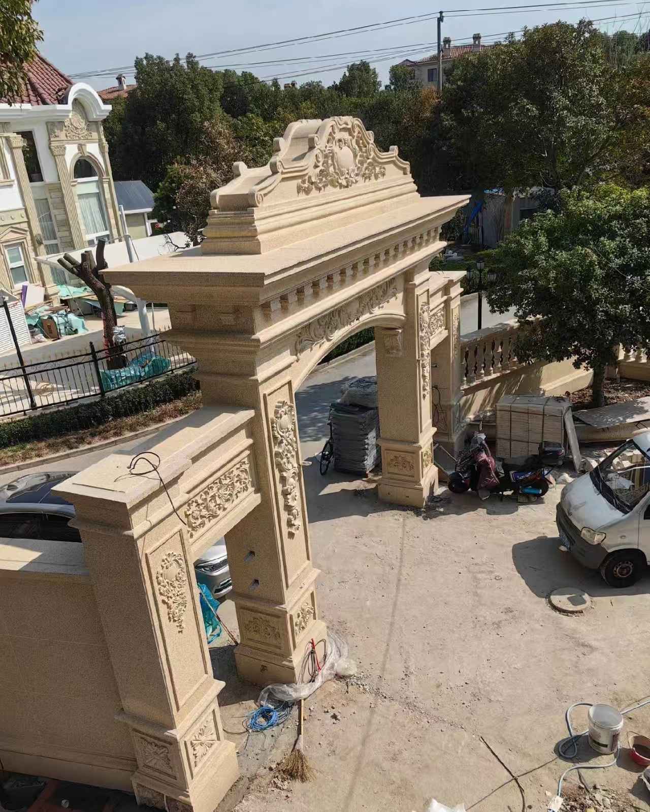 宁波 黄金麻荔枝面花岗岩别墅门楼