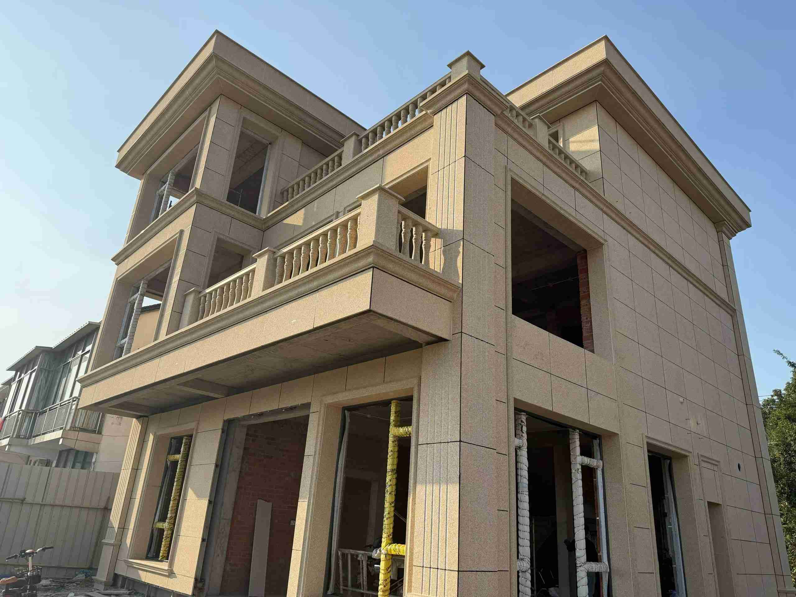 宁波 黄金麻花岗岩石材荔枝面外墙干挂效果展示