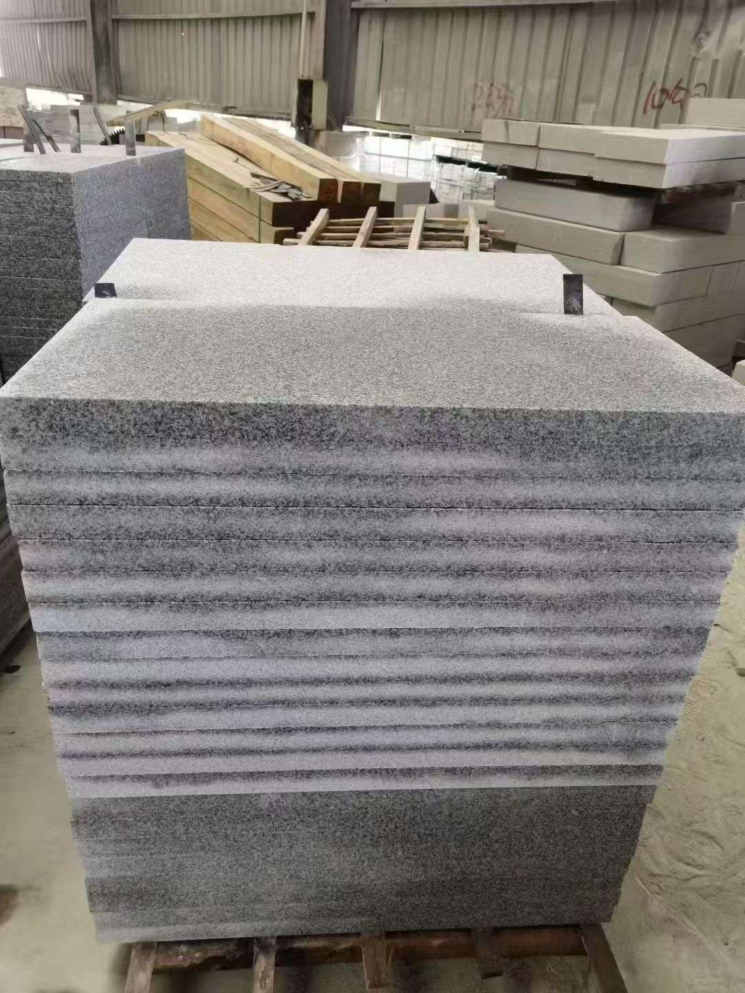 宁波 芝麻白5公分火烧地铺成品，900*400，规格可定制