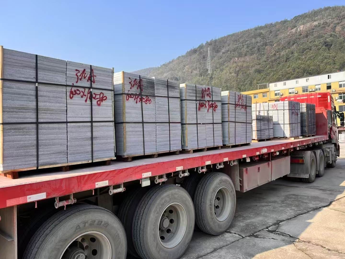 宁波 芝麻灰地铺石出货日常