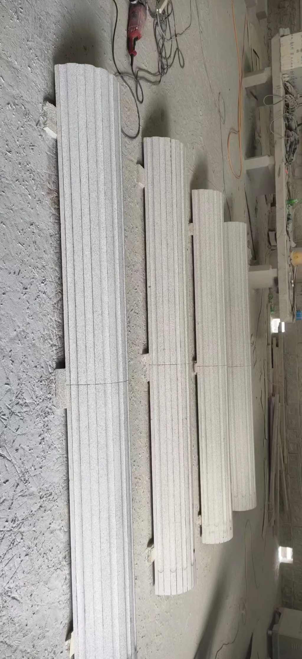 宁波 花岗岩厂家带你看白麻花岗岩门楼大柱柱皮