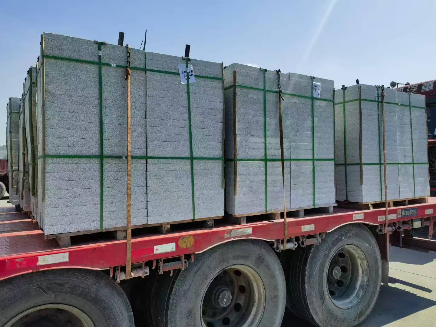 宁波芝麻白花岗岩出货日常地铺石