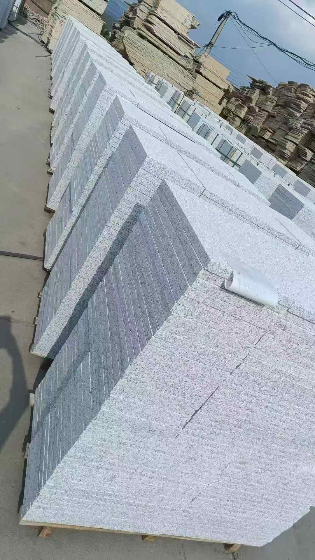 宁波 白麻荔枝面花岗岩地铺石